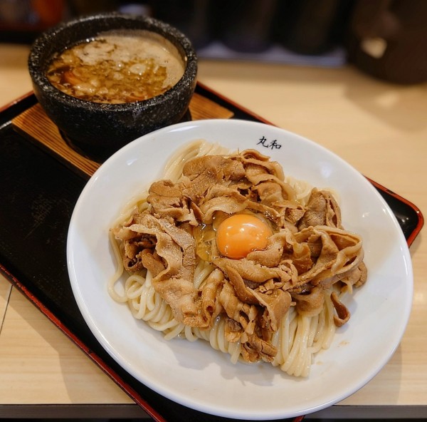 「肉胡椒つけ麺【毎週木曜限定】」@つけ麺丸和 各務原分店の写真