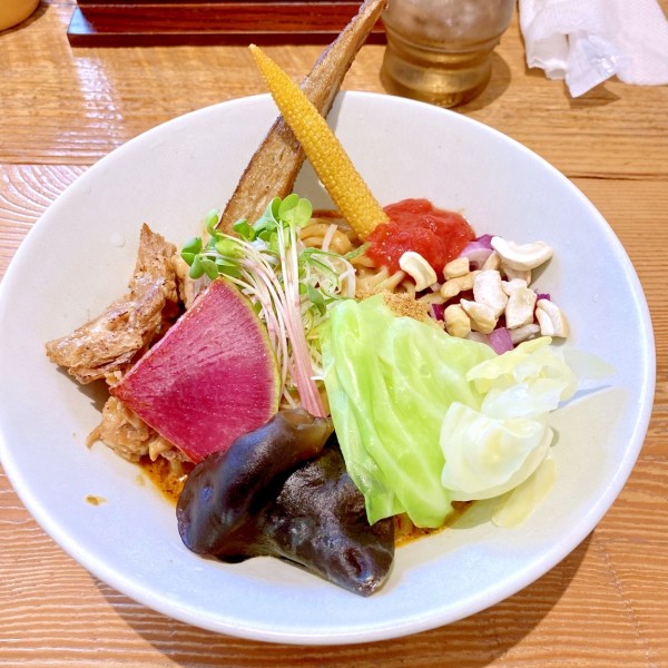 「スパイスまぜそば。¥1000。」@スパイスラーメン 点と線. 下北沢店の写真