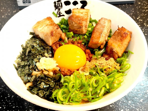 「肉入り台湾まぜそば」@麺屋 こころ 高田馬場店の写真