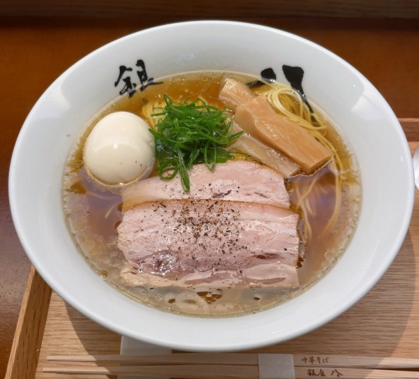 「特製中華そば+肉ごはん  ￥1400+￥500」@中華そば 銀座 八五の写真