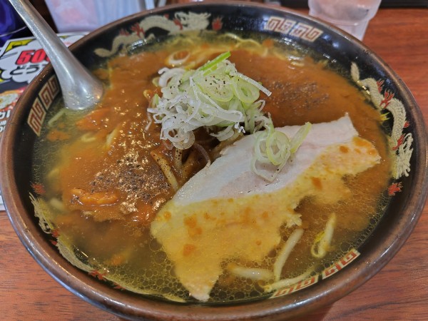 「【限定】どうずら限定　塩カレーラーメン」@龍門穂高の写真