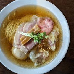 鶏塩そば　全部のせ