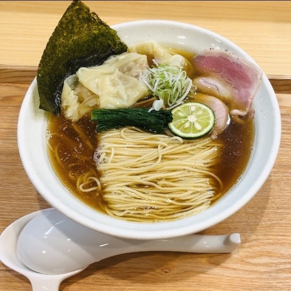 「上中華特選淡麗醤油」@中華そば うお静の写真