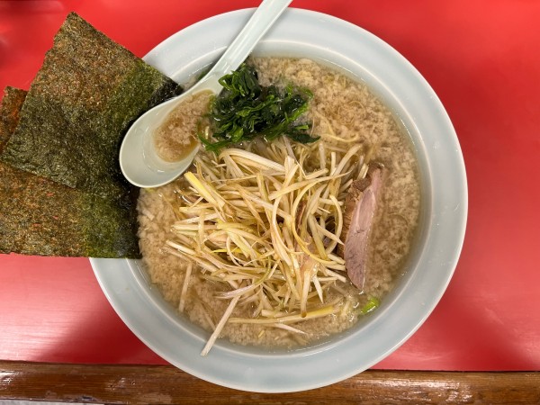 「朝ラーメン（醤油）（並）＋ネギ」@ラーメンショップ つくば店の写真