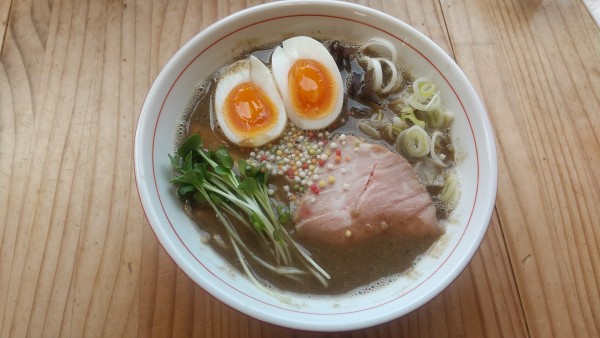 「魚醤油味玉子付き1000円」@ホット・エアー・コーポレーションの写真