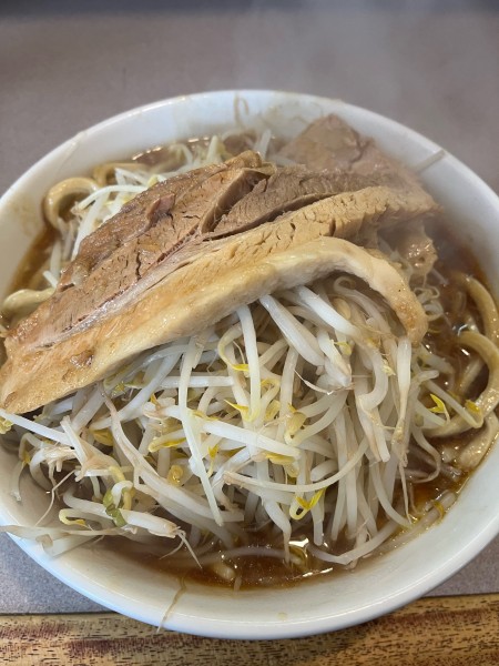「醤油ラーメン大盛り300g(1010円)」@ラーメン ジライヤの写真
