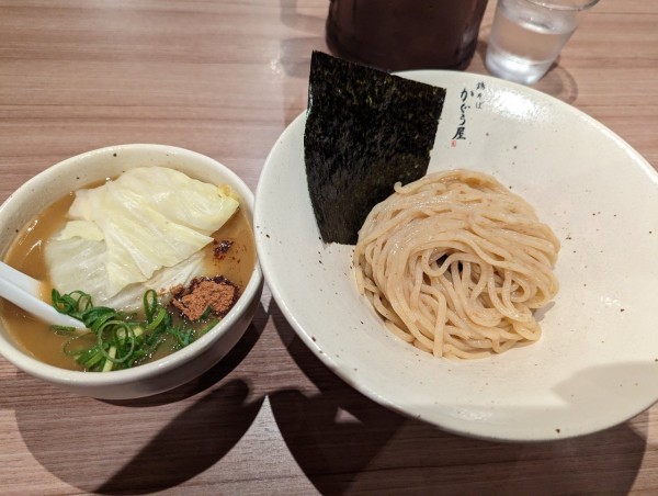 「濃熟つけ麺1000円」@鶏そば かぐら屋 西新宿店の写真