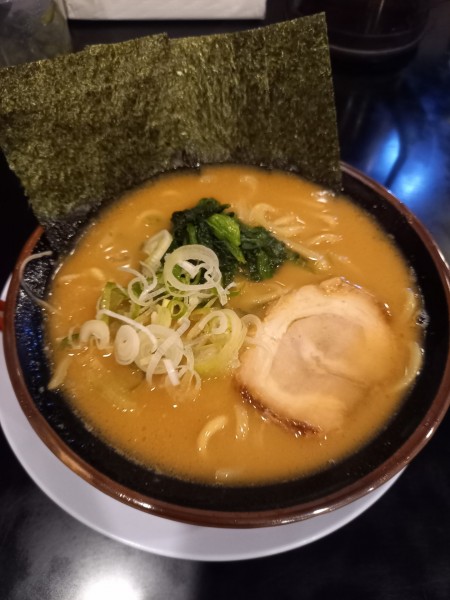 「豚骨味噌￥790」@横浜家系ラーメン 清六家 みらい平店の写真