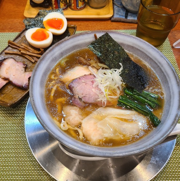 「特製醬油らーめん¥1250」@らーめん 梶原の写真