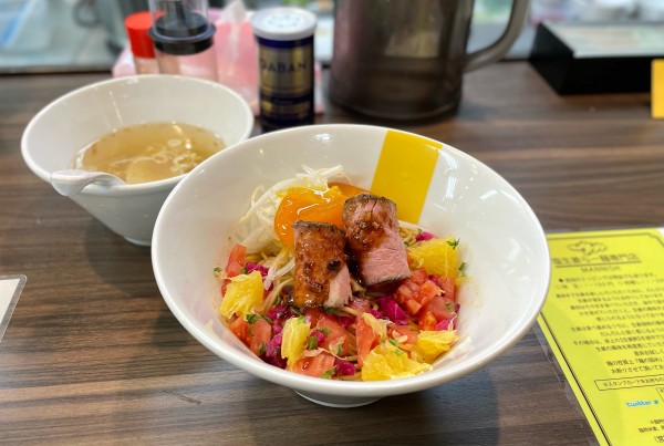 「【限定】Naoの自家製ラ〜油と黄身漬け混ぜそば ¥1300」@塩生姜らー麺専門店 MANNISH 神田西口店の写真