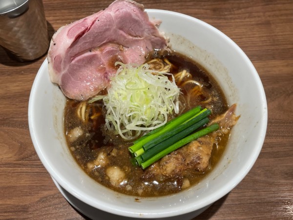 「これこれ（黒しょうゆ）　￥８５０」@らーめんこれこれの写真