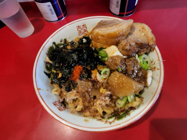 「汁なし　全部」@ラーメン英二の写真