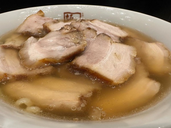 「チャーシューラーメン」@喜多方ラーメン 坂内 戸塚店の写真