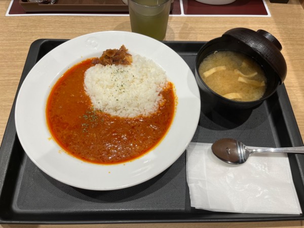 「トマトカレー390円」@松屋 本八幡南口店の写真