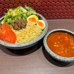 トマト白ゴマつけ麺