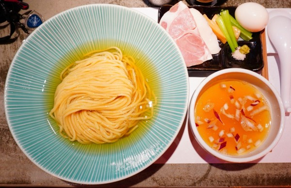 「鰹昆布水 味玉つけ麺＋ビール」@ZEN LABORATORYの写真
