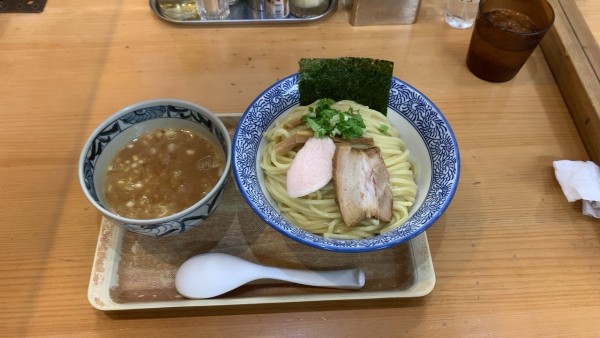 「鶏つけ麺900大盛り無料」@新橋 纏 京王高幡SC店の写真