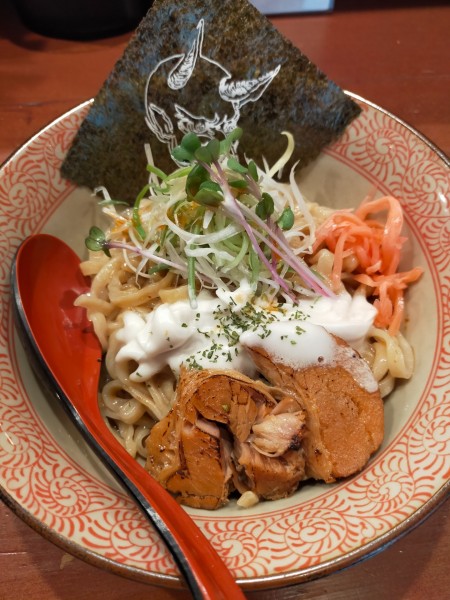「白鬼そば」@油そば 鬼 -abura noodle Oni- 池袋本店の写真