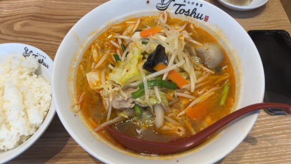 「野菜たっぷり赤たんめん616円」@れんげ食堂 Toshu 調布ヶ丘店の写真