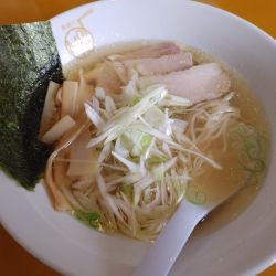 黄金の中華そば950円