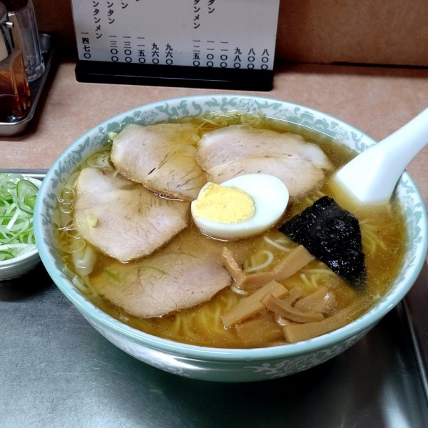 「チャシューワンタンメン＋ねぎ(別皿)」@大勝軒 北習志野店の写真