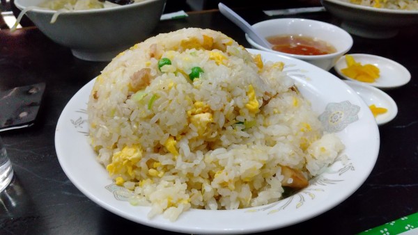 「#チャーハン #630円 #大盛 #100円」@登龍の写真