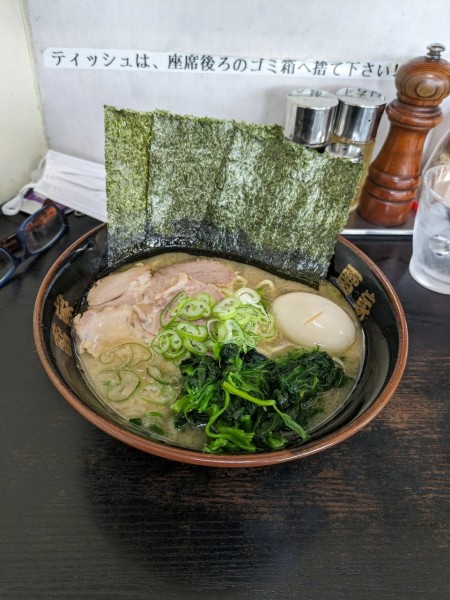 「ラーメン、味玉」@雷家の写真