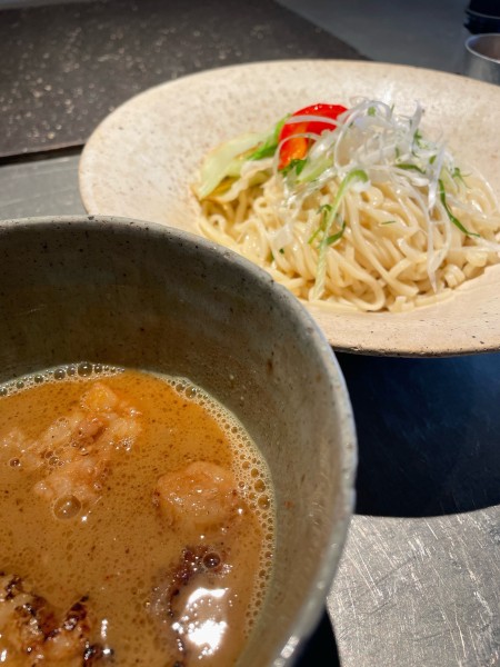「つけ麺【もつ】ゆず(1000)/〆のちょい飯(150)」@すがりの写真