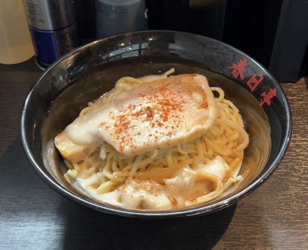 「鳥豚油そば」@油そば 春日亭 千葉店の写真