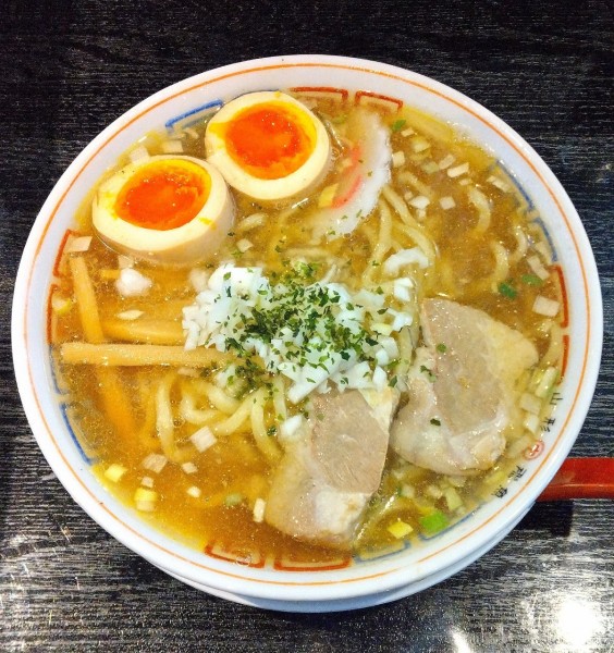 「あごだし中華そば 750円+煮玉子 130円」@山形 飛魚 亞呉屋 仙台店の写真