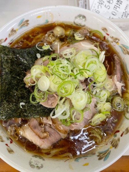 「チャーシューメン　大盛り　にくまし　ねぎまし」@青島食堂 秋葉原店の写真