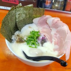 特製白湯しょうゆ