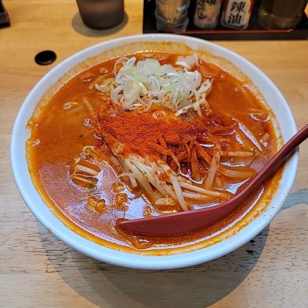 「キムチ納豆辛（小）」@柳家 総本店の写真