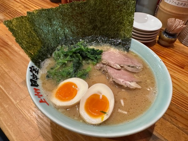 「全部のせらーめん(並盛・165g)1,300円」@らーめん 田中家の写真