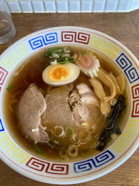 「醤油ラーメン」@餃子 のぶの写真