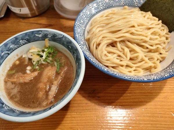 「濃厚つけ麺 もっちり麺」@道玄坂マンモスの写真