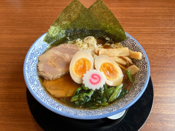 「特製中華そば」@麺や十兵衛 川越藤間店の写真