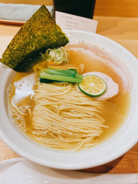 「貝と煮干しの塩」@中華そば うお静の写真