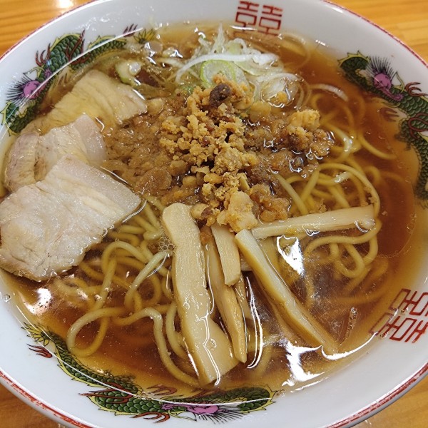 「ラーメン760円、おでん各種」@まるなかやの写真