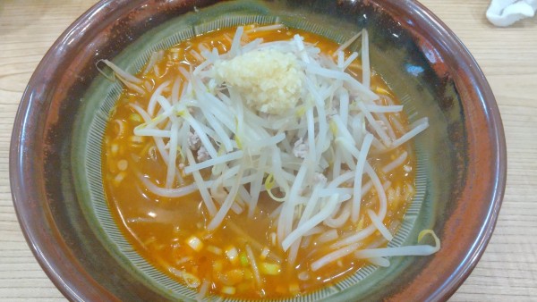 「味噌らーめん+ニンニク(辛さ控えめ・スープ少なめ・麺軽め)」@らーめん 高尾の写真
