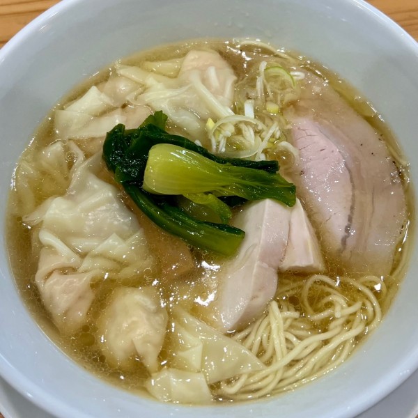 「塩わんたんそば」@中華 みず谷の写真