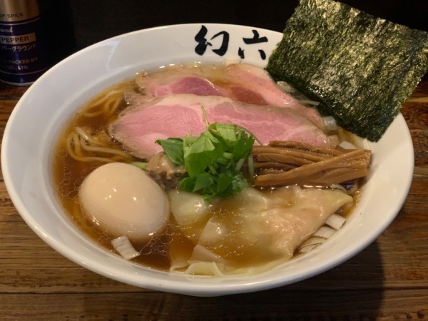 「特製醤油そば」@中華そば 幻六の写真