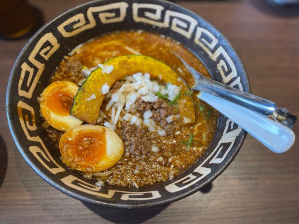 「期間限定　カレーとんこつ+ライス(小)」@ラの壱 鳴海店の写真