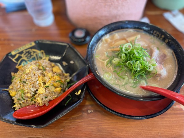 「うま屋セット」@うま屋ラーメン 天白店の写真