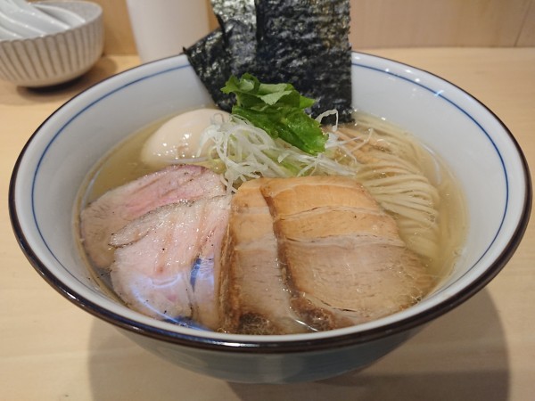 「特製軍鶏そば(塩)」@麺庭 つむぎの写真