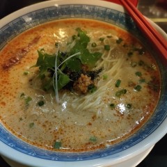 上海チキン 小閣樓の画像