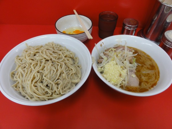 「小900円つけ麺100円生卵50円」@ラーメン二郎 柏店の写真