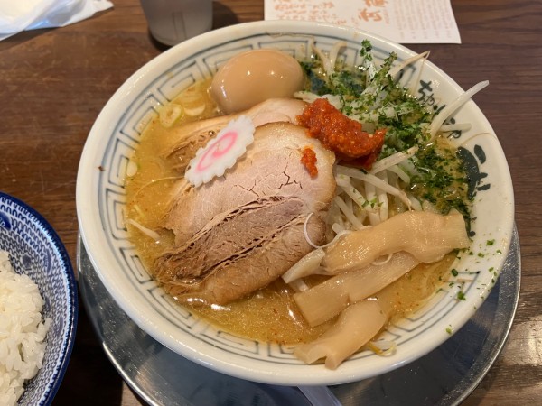 「味玉からし味噌らーめん」@ちゃーしゅうや武蔵 笹口店の写真