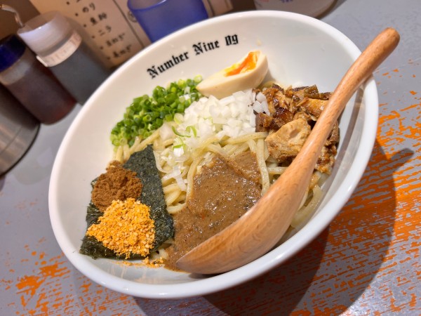 「まぜそば」@麺Dining Number Nine 09の写真
