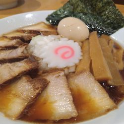 「特製竹岡式ラーメン」1100円